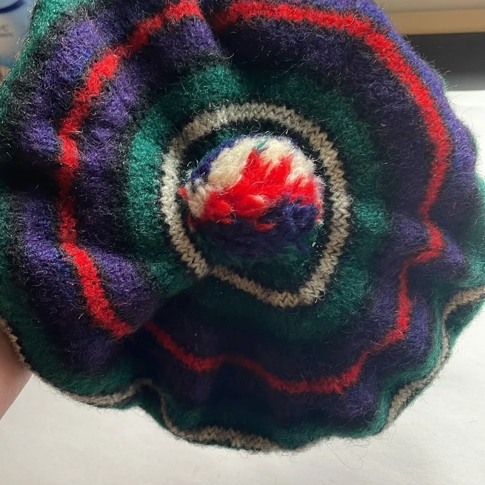 VTG Striped Knit Tam Beret Green Wool Pom Scotland MacKenzie Hat Cap Stripe Navy